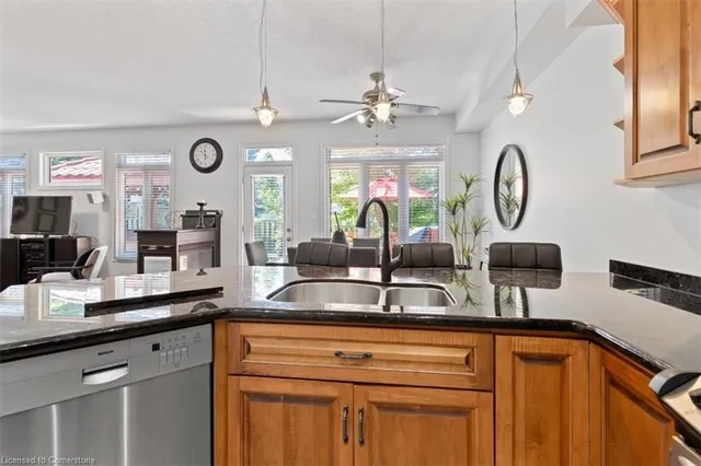 Additional image 19 of 100 High Acres Cres