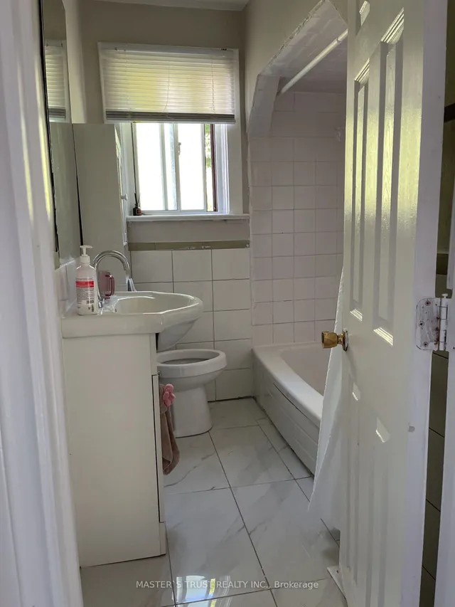 Additional image 8 of 777 Birchmount Rd