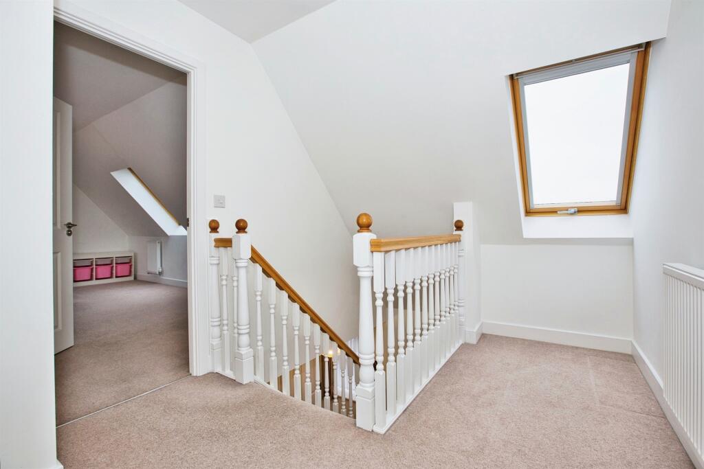 Additional image 15 of Frobisher Road, YEOVIL