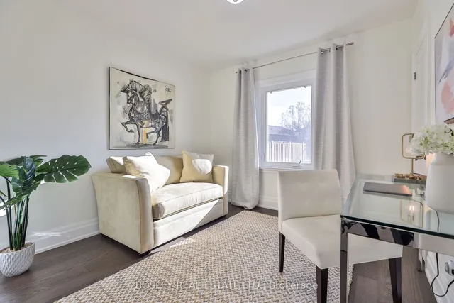 Additional image 23 of 111 Camborne Ave