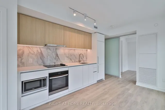 Additional image 26 of 1100 Sheppard Ave Unit 208