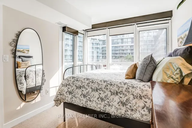 Additional image 17 of 10 Capreol Crt Unit 301