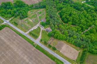 Additional image 2 of 8257 Petrolia Line