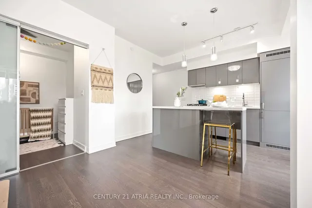 Additional image 11 of 501 St Clair Ave Unit 303
