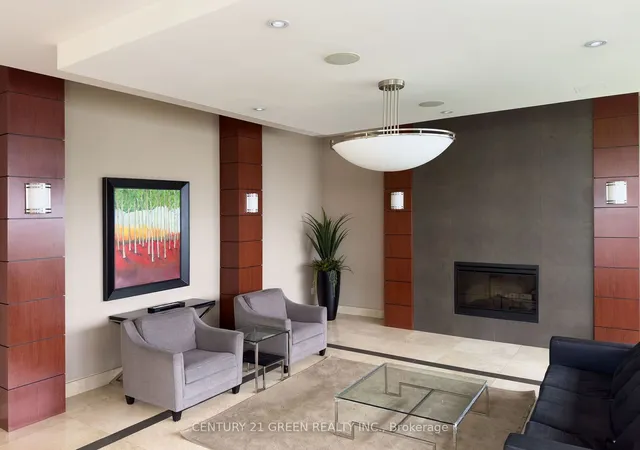 Additional image 7 of 360 Ridelle Ave Unit #106