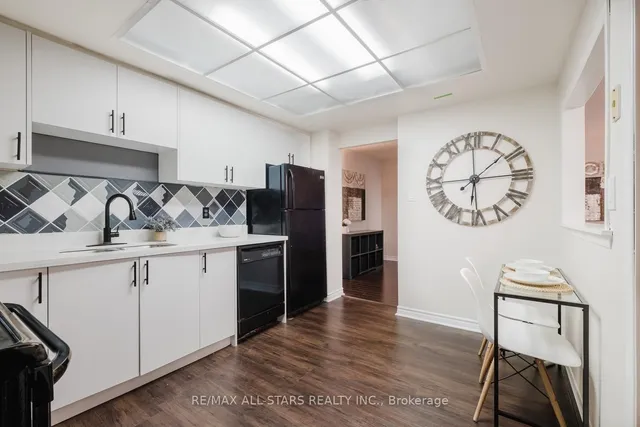 Additional image 16 of 1900 Sheppard Ave Unit 1007