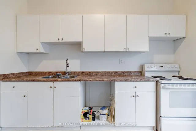 Additional image 14 of 1059 Bathurst St