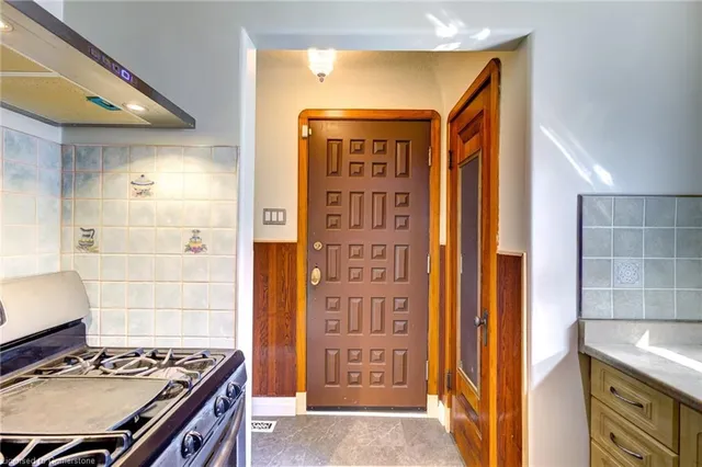 Additional image 40 of 93 Stirling Ave