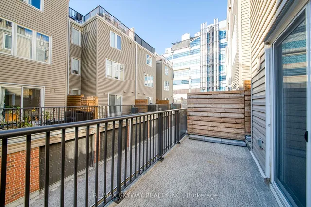 Additional image 15 of 98 Strachan Ave Unit 614