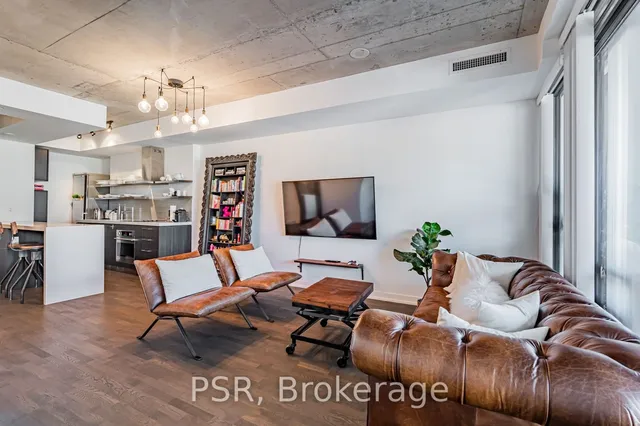 Additional image 11 of 560 King St Unit 610