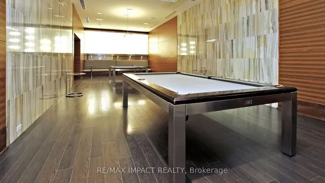 Additional image 35 of 125 Village Green Sq Unit 2212