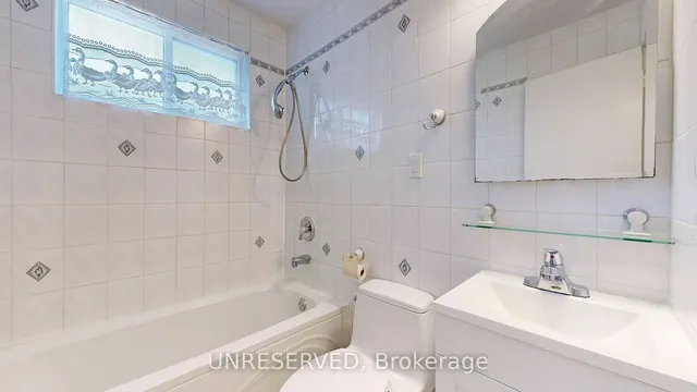 Additional image 25 of 157 Angus Dr