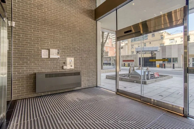 Additional image 6 of 210 Simcoe St Unit 605