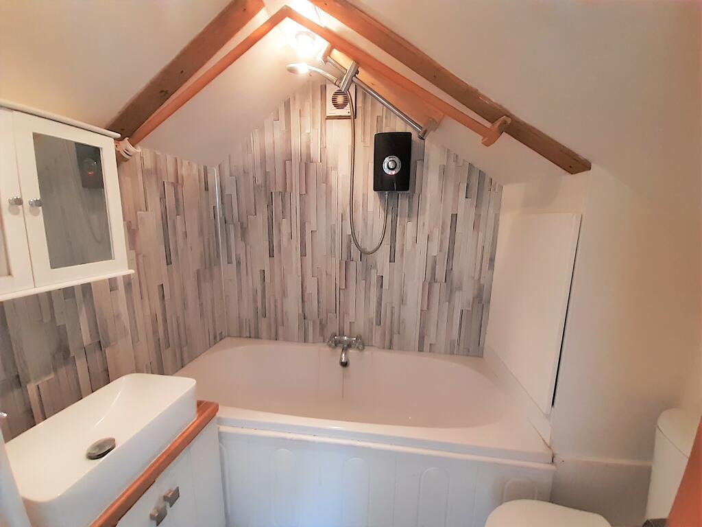 Additional image 4 of High Street