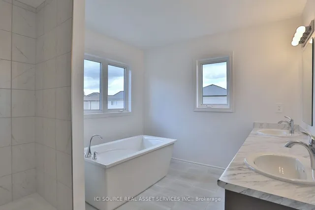 Additional image 16 of 31 Rockcliffe Dr