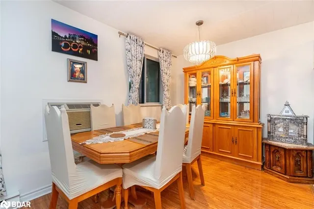 Additional image 16 of 29 West Ave Unit 302