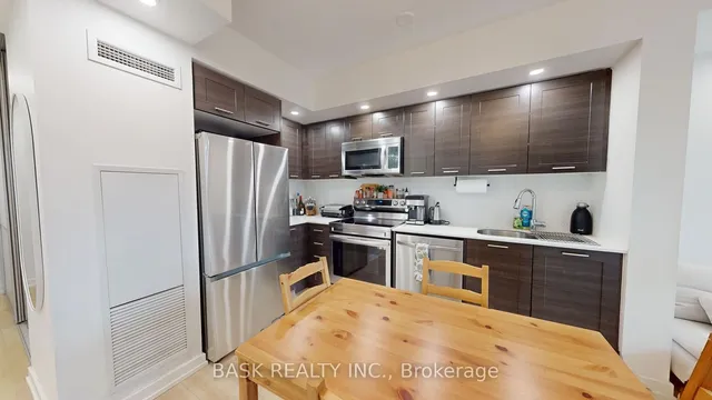 Additional image 9 of 2220 Lake Shore Blvd Unit 406