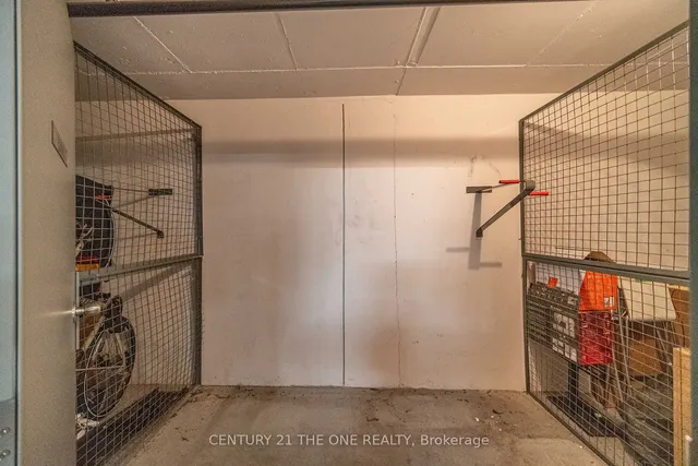 Additional image 8 of 525 Adelaide St Unit PH20