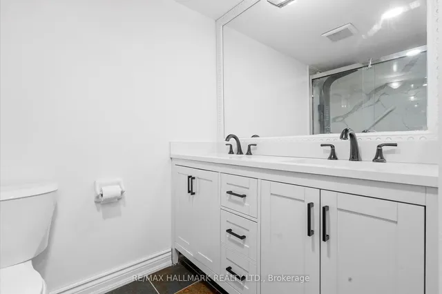 Additional image 22 of 600 Queens Quay Unit 906