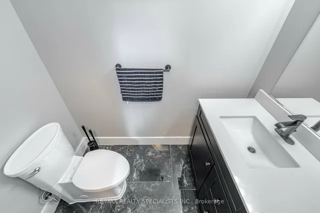 Additional image 9 of 50 Howe Dr Unit 8A
