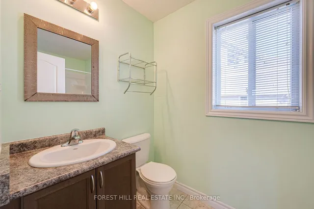 Additional image 22 of 55 Mooregate Cres Unit 15B