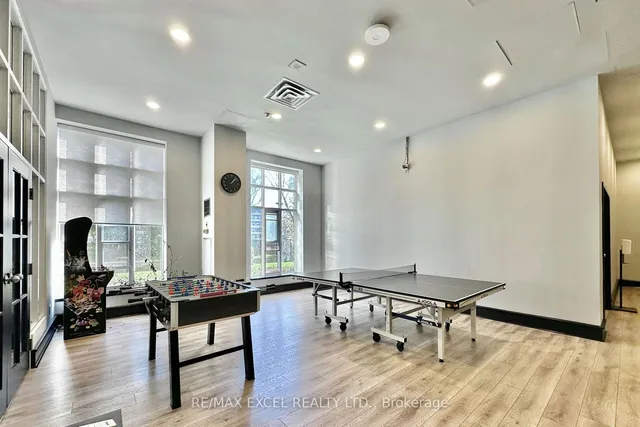 Additional image 32 of 21 Overlea Blvd Unit 708