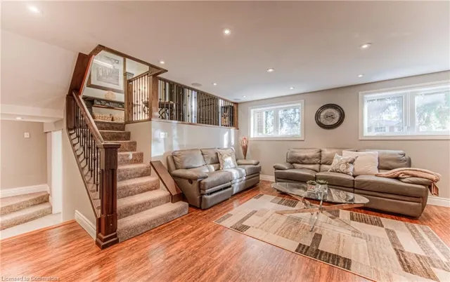 Additional image 33 of 67 Inwood Cres