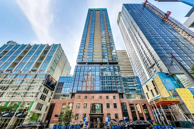 88 Blue Jays Way Unit 3108