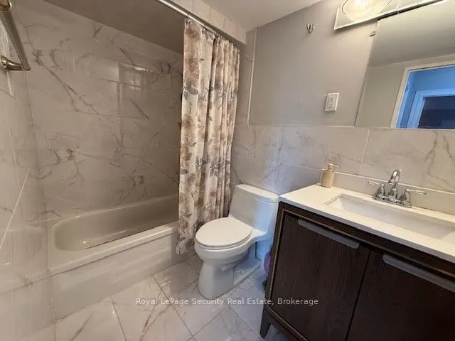 Additional image 16 of 360 Ridelle Ave Unit 901