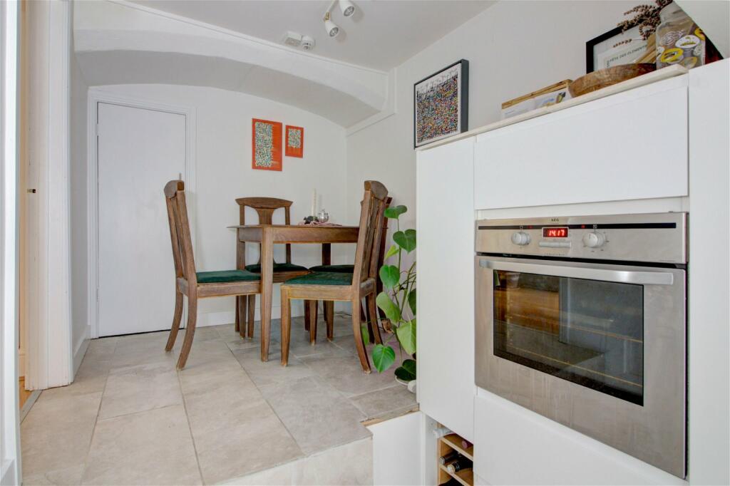 Additional image 7 of Bathwick Street, Bath, BA2 6PA