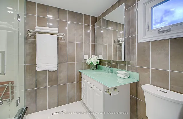 Additional image 26 of 218 Goldhawk Tr