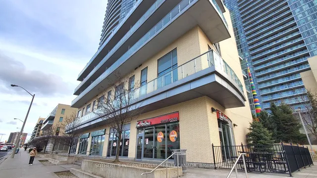 Additional image 19 of 70 Forest Manor Rd Unit 2411