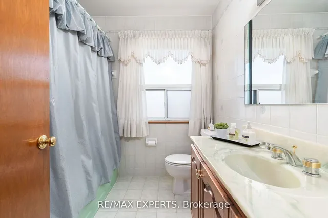 Additional image 17 of 37 Donofree Rd