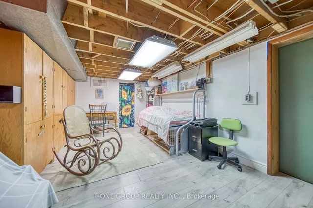 Additional image 20 of 58 Reyburn Ave