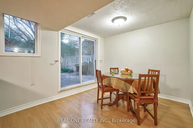 Additional image 30 of 41 Timbercreek Crt