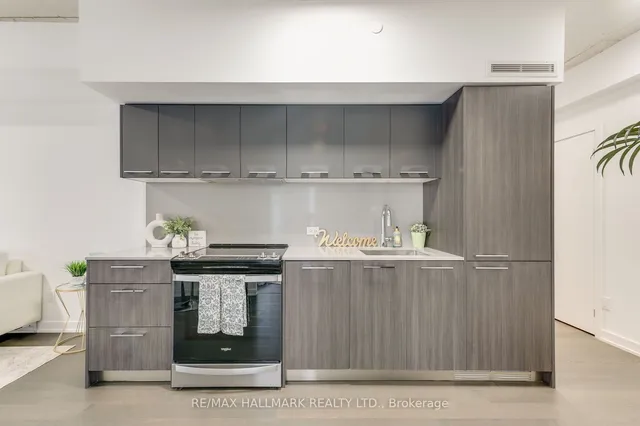 Additional image 12 of 45 Baseball Pl Unit 1102