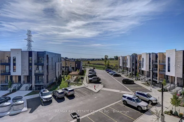 Additional image 30 of 261 Woodbine Ave