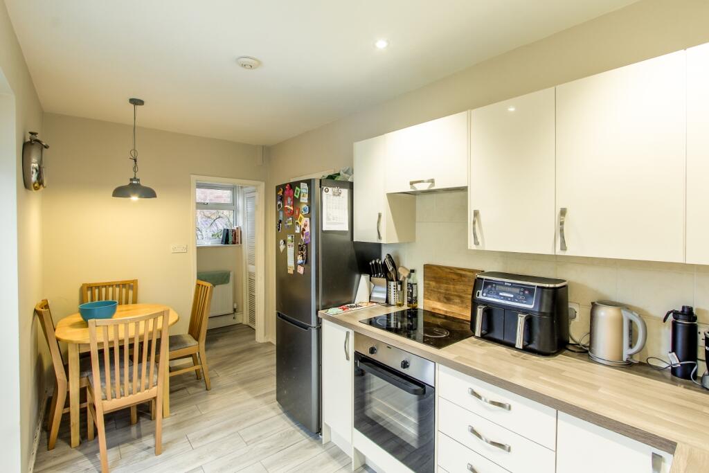 Additional image 3 of 26 Preston Grove, Yeovil