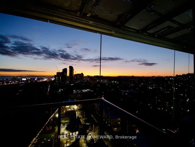 Additional image 12 of 27 Bathurst St Unit 1704W