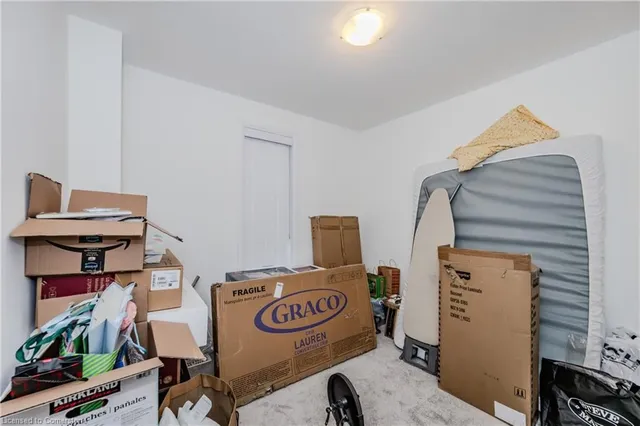 Additional image 31 of 27 Valencia Ave