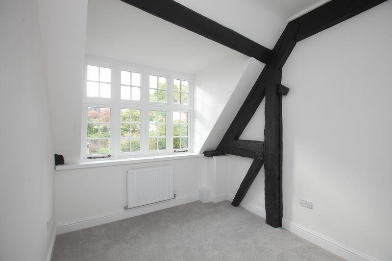 Additional image 7 of Mere