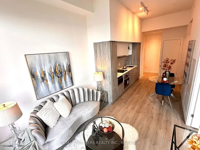 Additional image 4 of 138 Downes St Unit 1209