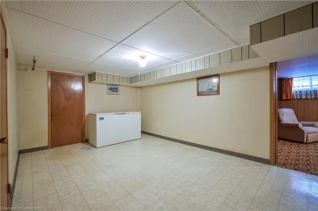 Additional image 22 of 127 Lorraine Ave