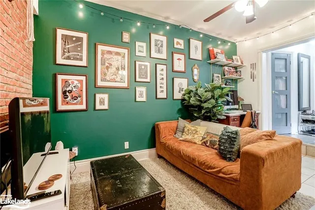 Additional image 29 of 214 Gerrard St