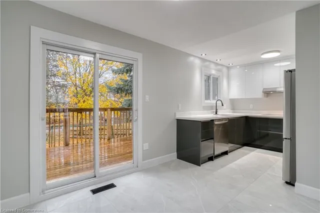 Additional image 8 of 49 Cedarwoods Cres Unit 27