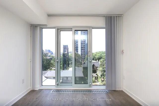 Additional image 14 of 50 Mccaul St Unit 617