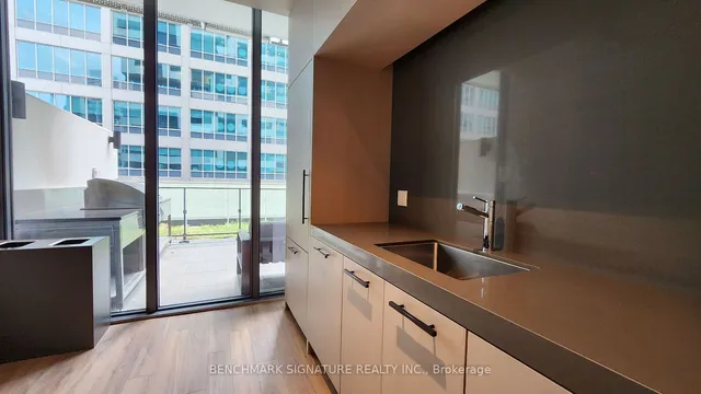 Additional image 28 of 25 Richmond St Unit 2415