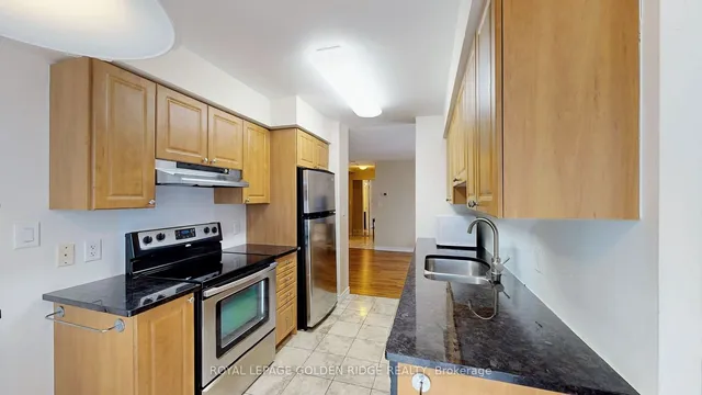 Additional image 5 of 35 Hollywood Ave Unit 509