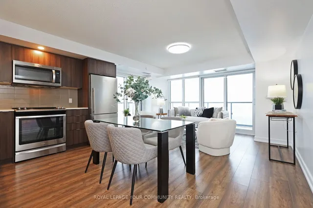 Additional image 25 of 225 Village Green Sq Unit 607