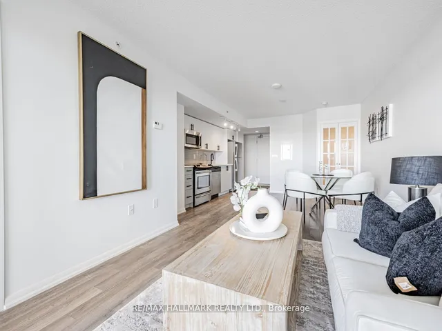 Additional image 11 of 3091 Dufferin St Unit 304